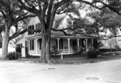 The Matthew Leonidus Dekle home.