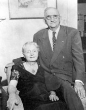 Portrait of Jerry Williams Carter, Sr. and his wife Mary Frances Carter.