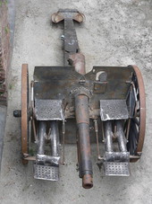 Artillery piece inside the Fort - Key West, Florida .