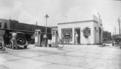 Florida Peoples Oil Company gas station at 116 N. Florida Ave. in Lakeland, Florida.