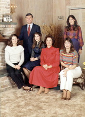 Portrait of Florida Governor Bob Graham and his family.