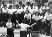 Members of the Gretchen Everhart Chorus performing