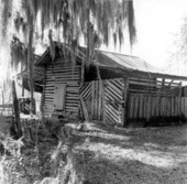 Log barn - Brevard County, Florida