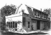 Garage and laundry of Charles Deering