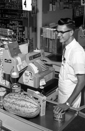 Jitney Jungle checkout clerk Billy Barineau in Tallahassee.