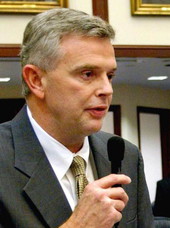 Rep. Mark Mahon, R-Jacksonville, promotes his view on the House floor during the 2003 Legislature..