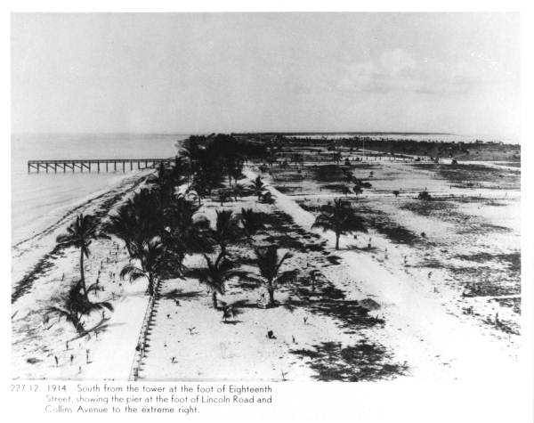 South view of pier at the foot of Lincoln Road - Miami Beach, Florida.